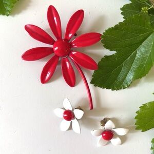 Vintage Red and White Flower Brooch and Clip On Earrings Set